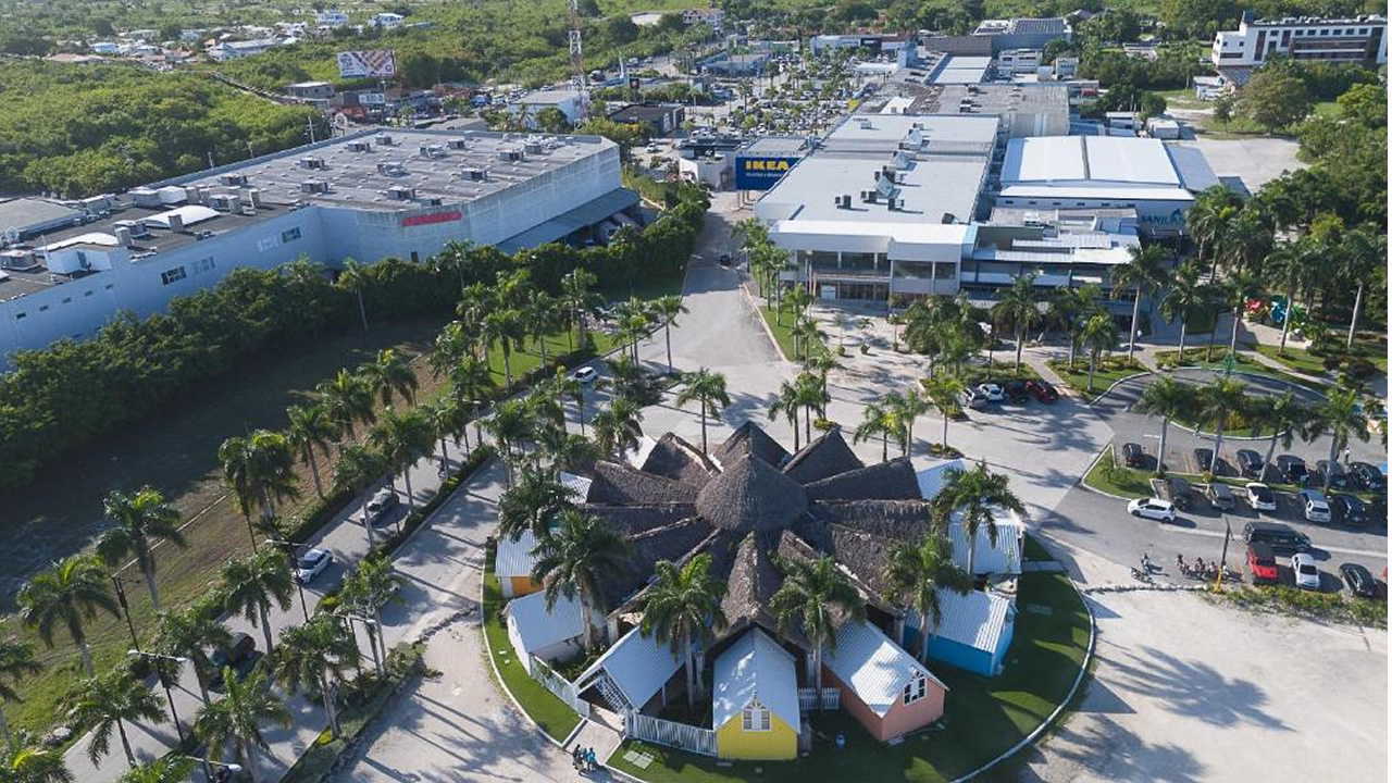 central-park-downtown-punta-cana-5